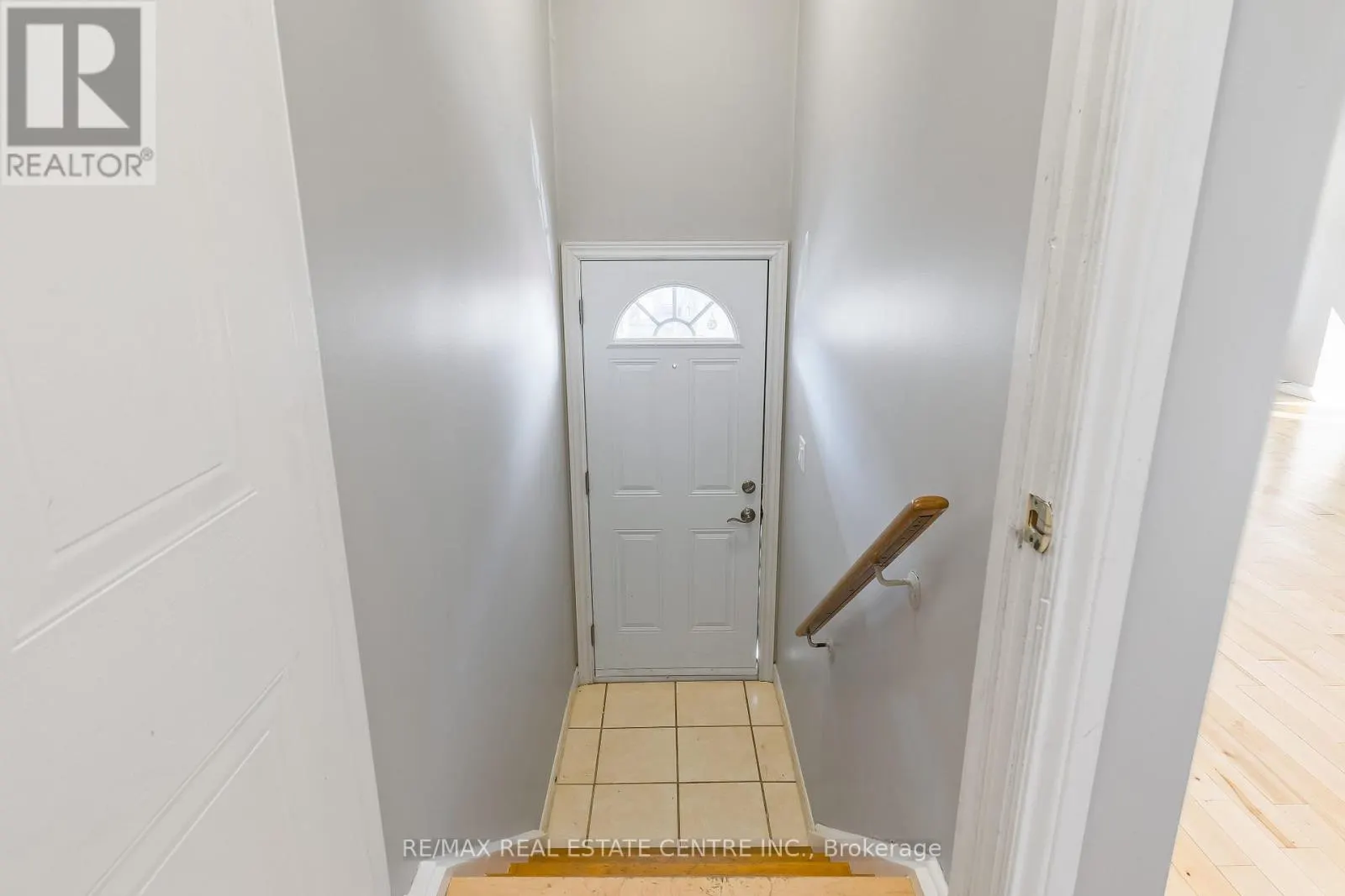 19A WYLIE CIRCLE