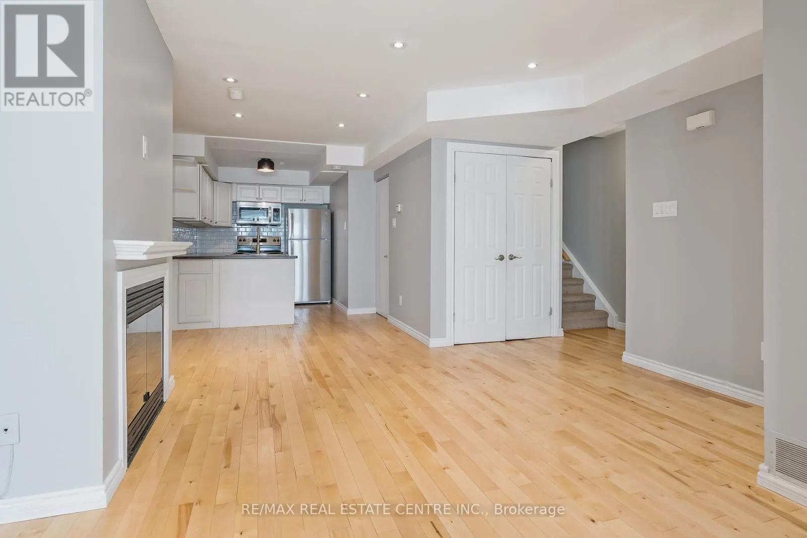 19A WYLIE CIRCLE