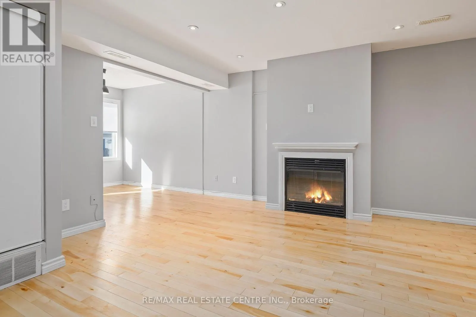 19A WYLIE CIRCLE