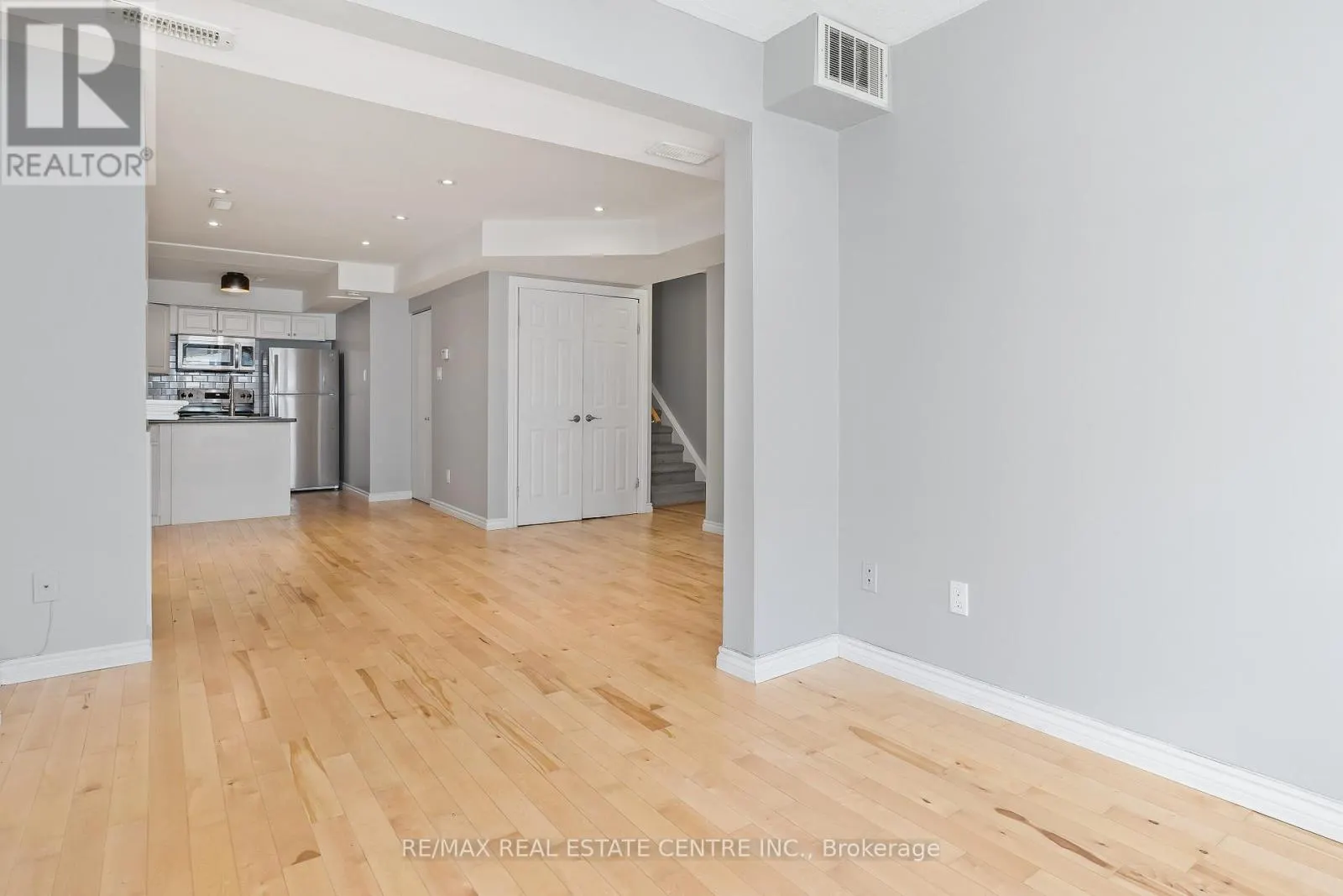 19A WYLIE CIRCLE