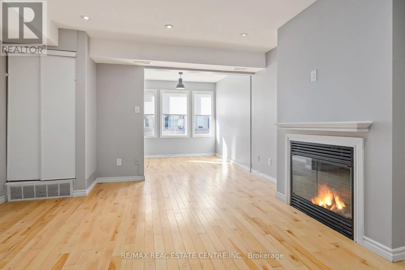 19A WYLIE CIRCLE