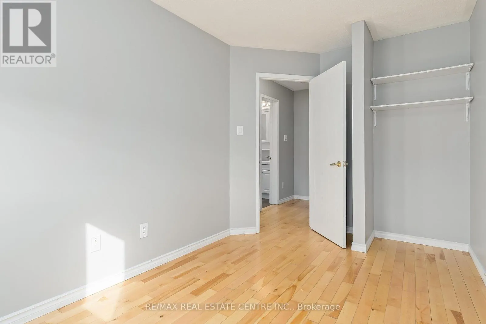 19A WYLIE CIRCLE