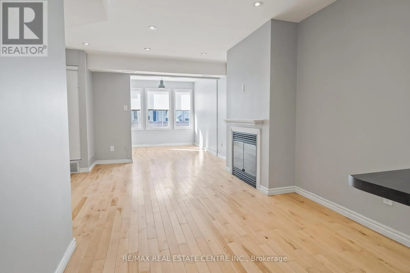 19A WYLIE CIRCLE