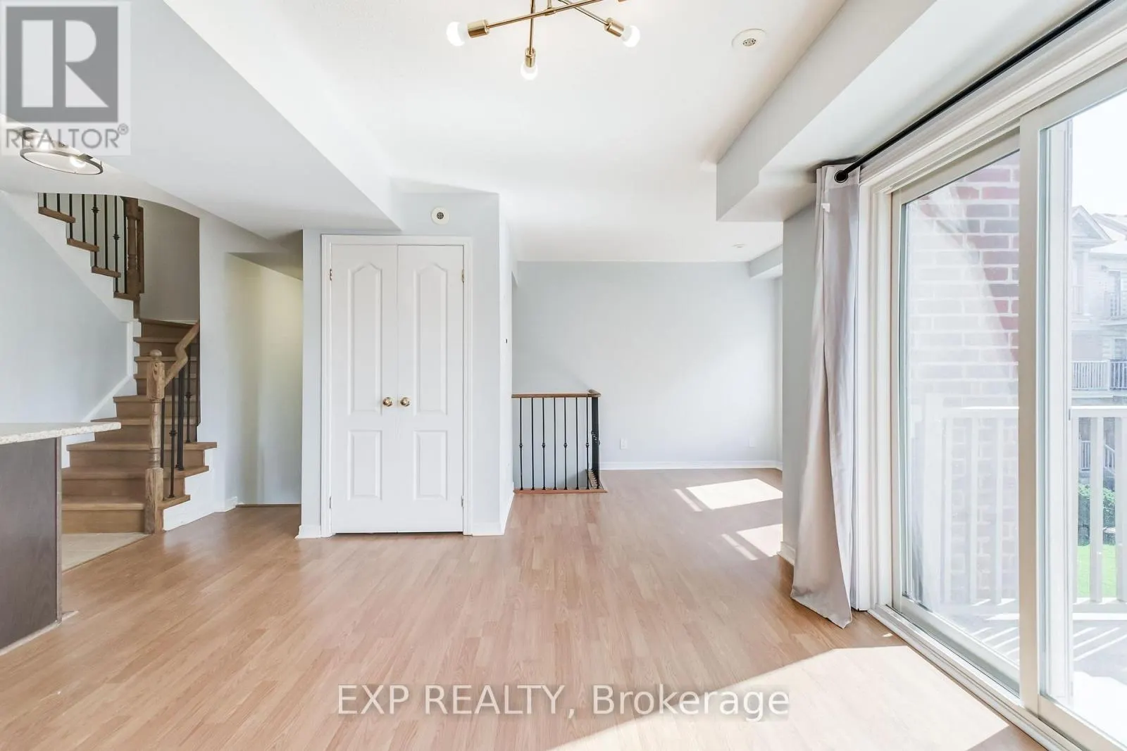 60 - 3250 BENTLEY DRIVE
