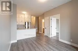 624 - 102 GROVEWOOD COMMONS CRESCENT