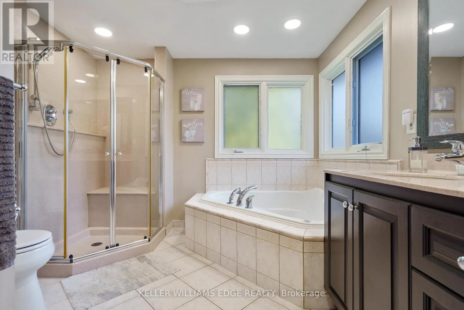 3214 TANIA CRESCENT