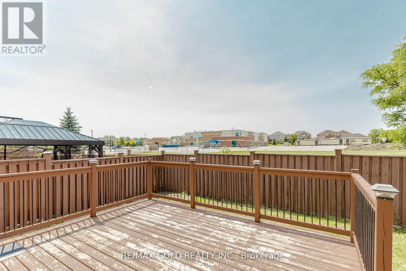 22 UNGAVA BAY ROAD