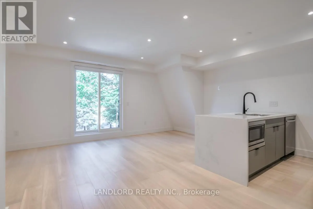 2 - 37 BOUSTEAD AVENUE