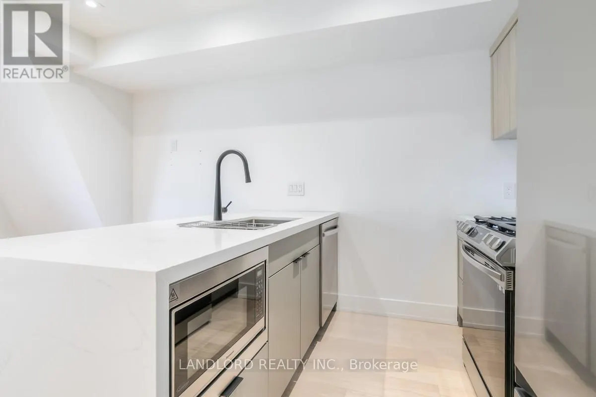 2 - 37 BOUSTEAD AVENUE