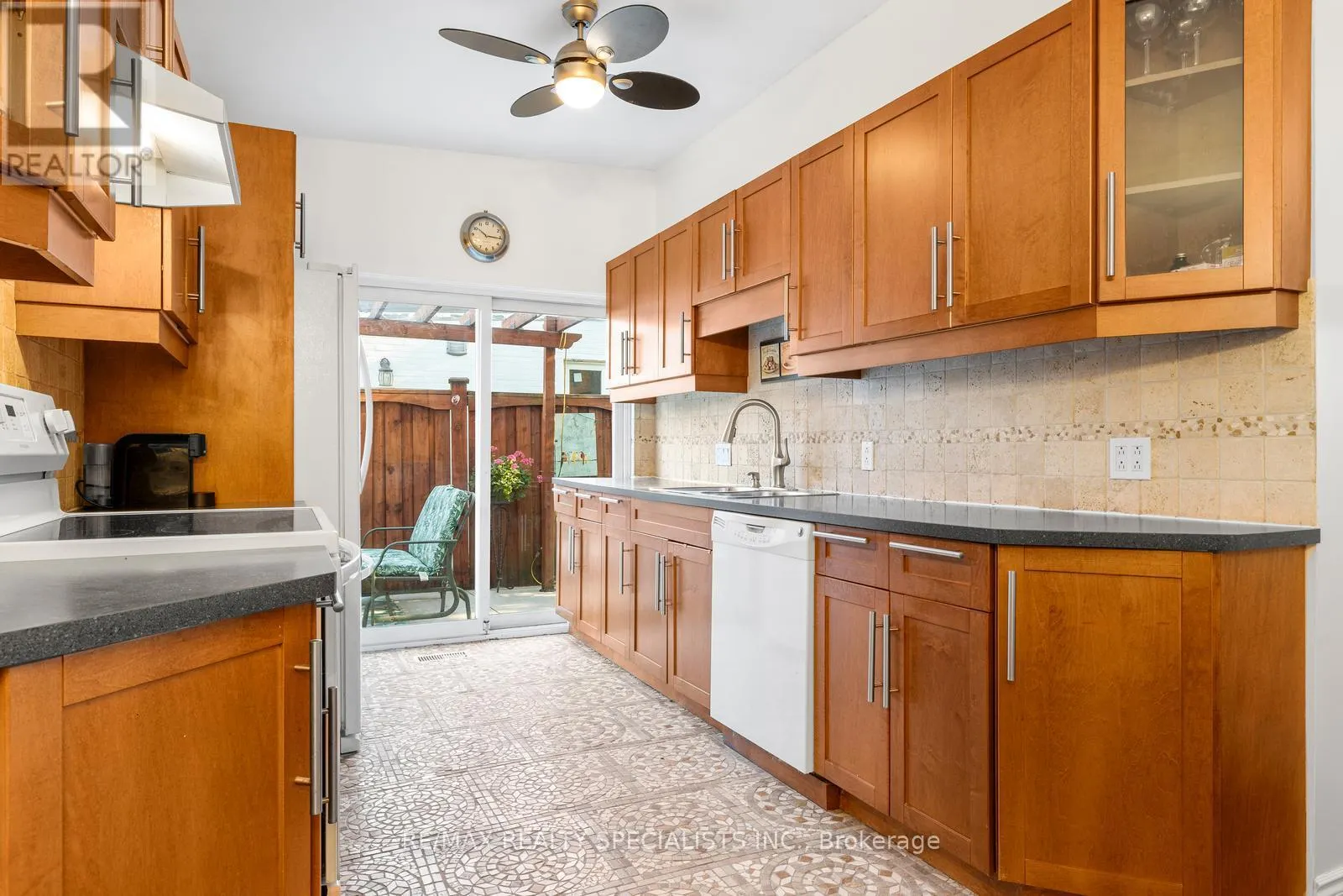 2610 CONSTABLE ROAD