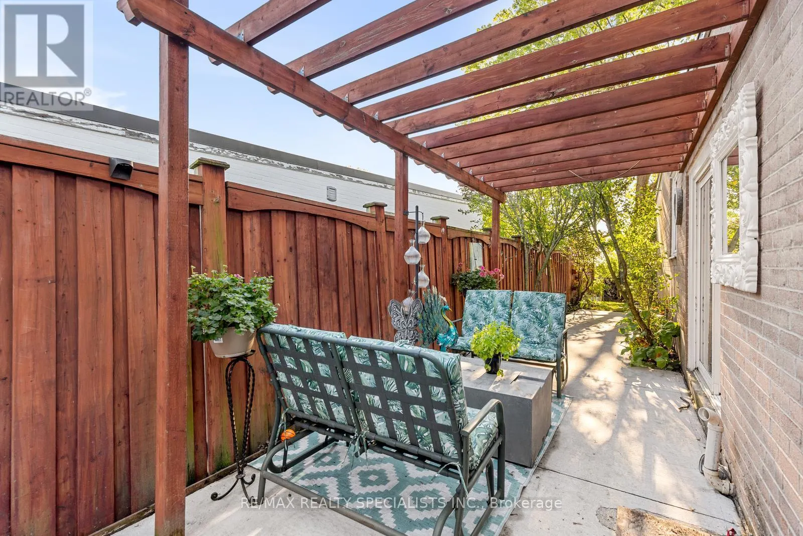 2610 CONSTABLE ROAD
