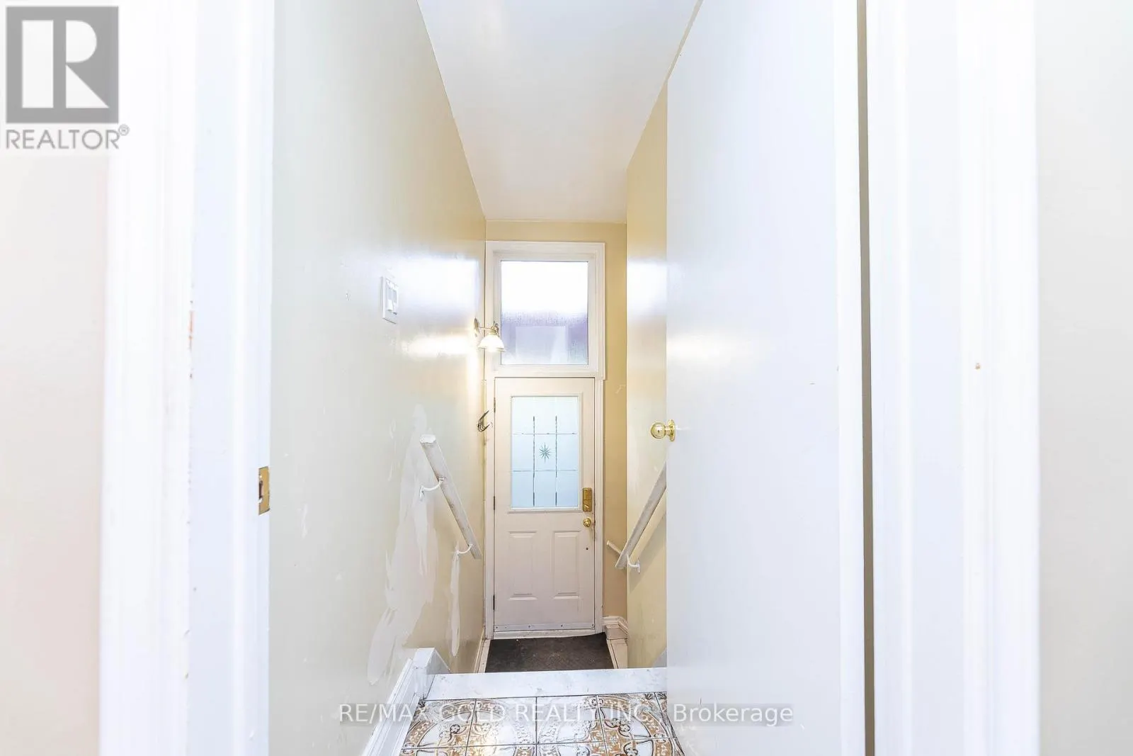 3196 NEWBOUND COURT