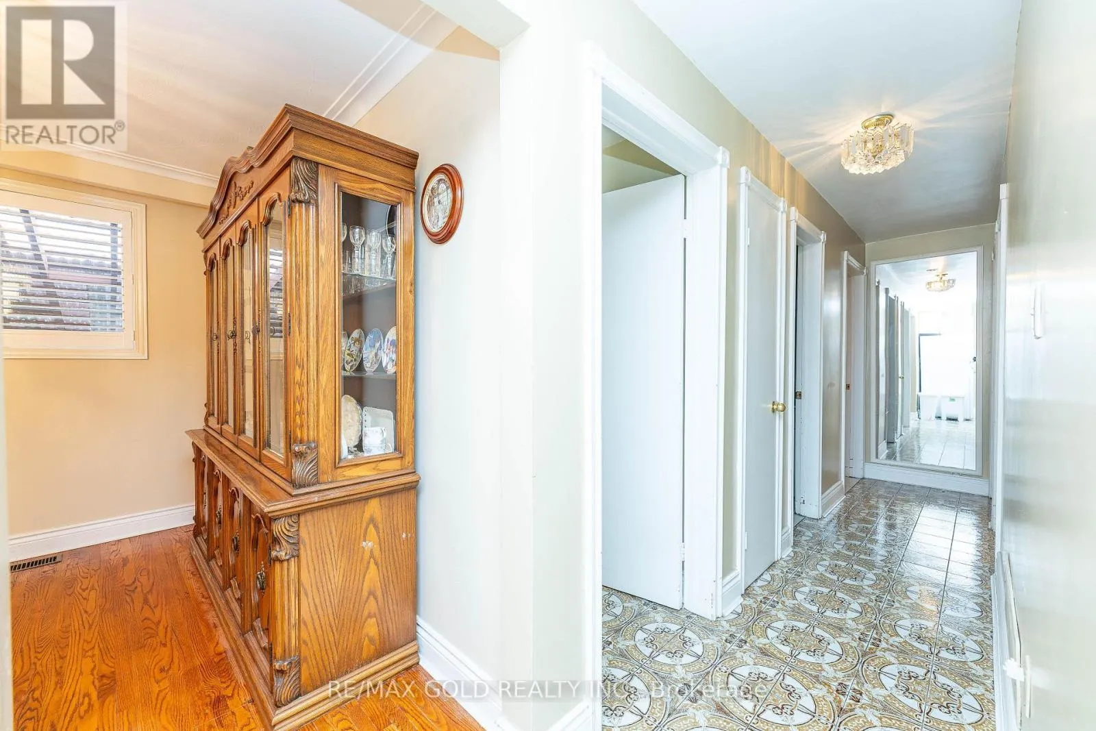 3196 NEWBOUND COURT