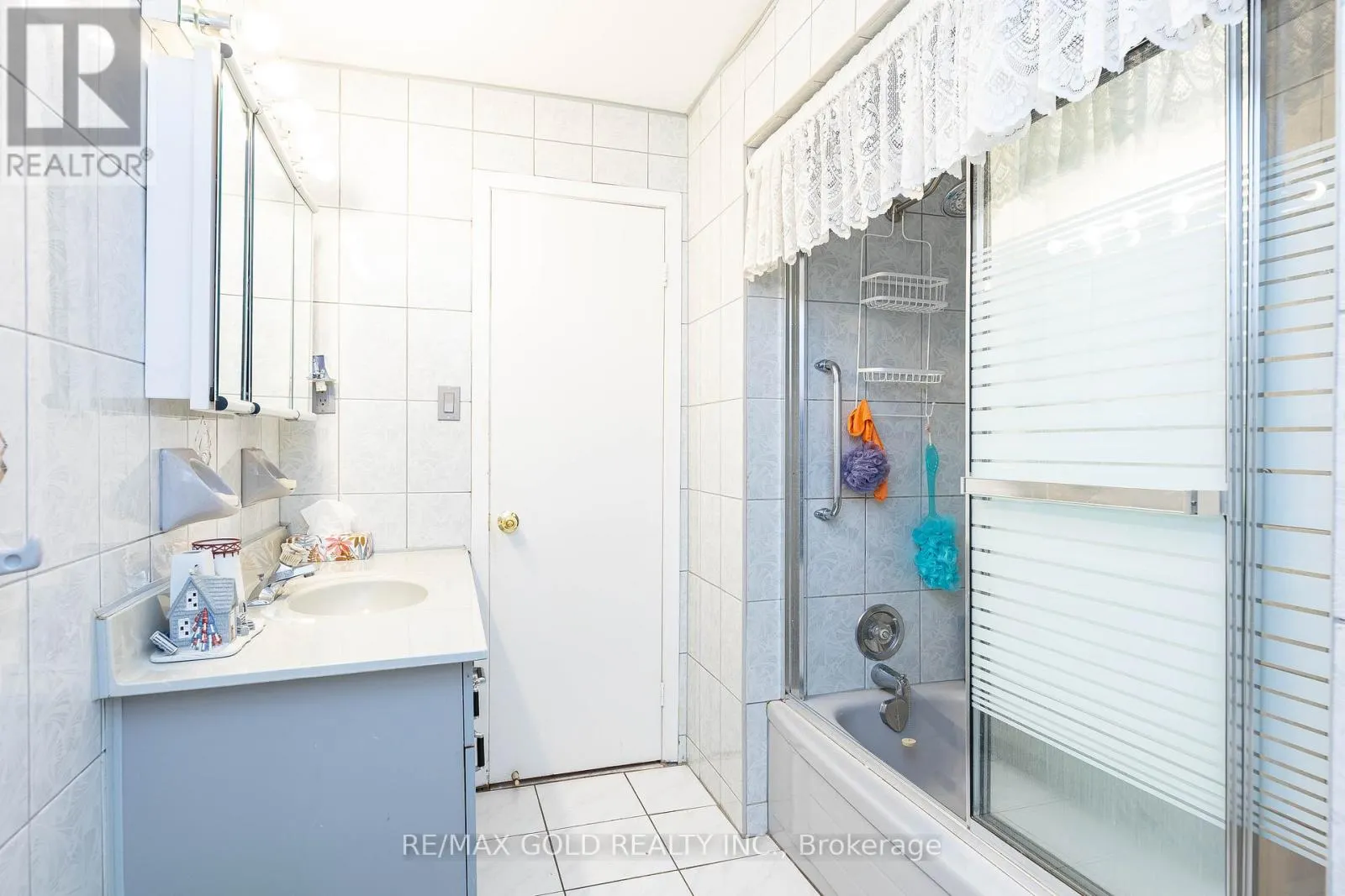 3196 NEWBOUND COURT