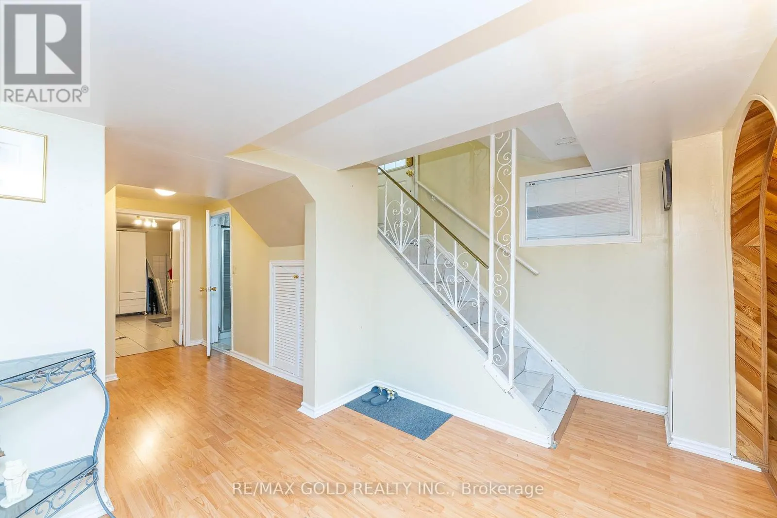 3196 NEWBOUND COURT