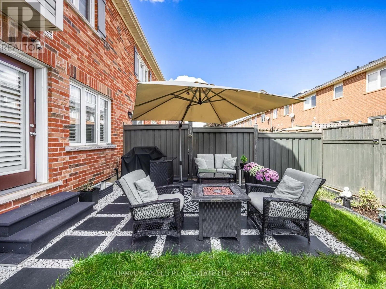 468 YATES DRIVE