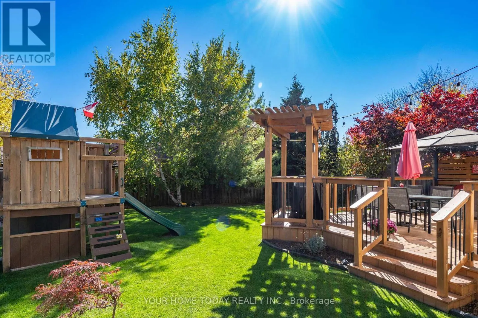 91 MOWAT CRESCENT
