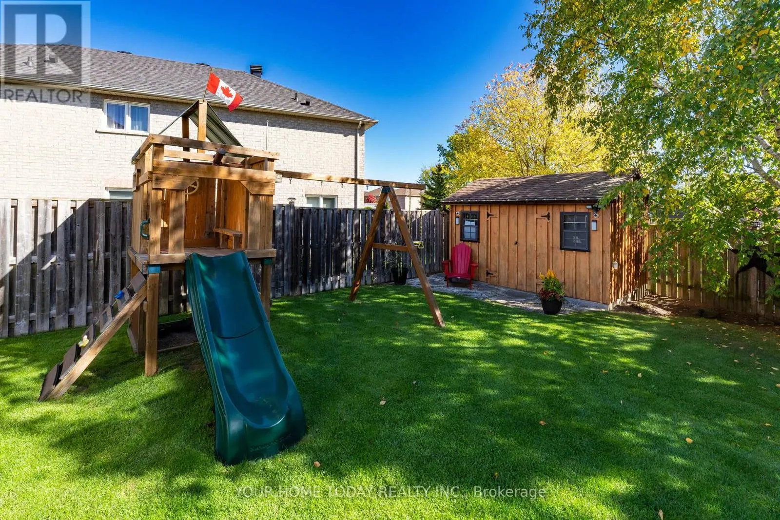 91 MOWAT CRESCENT
