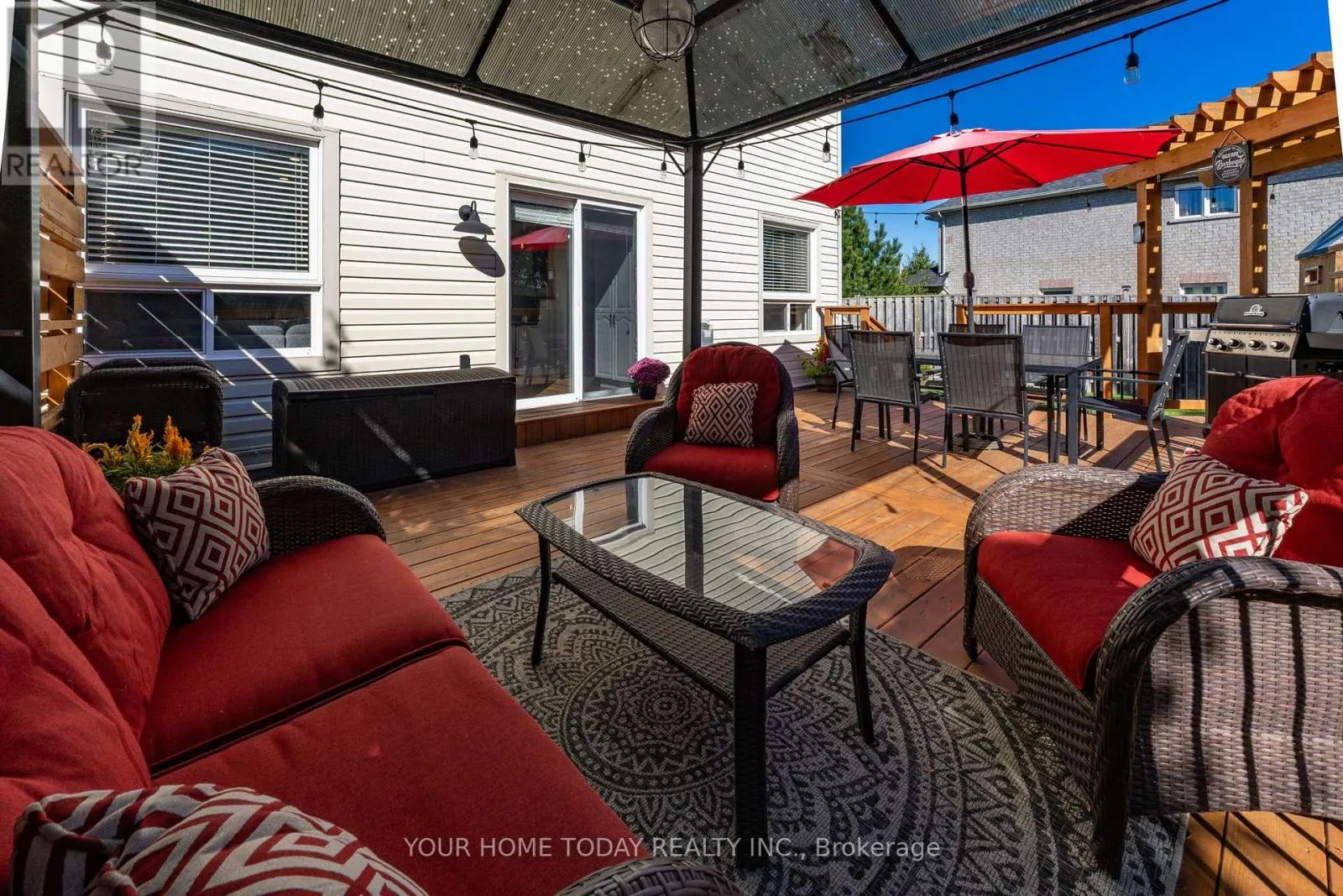 91 MOWAT CRESCENT