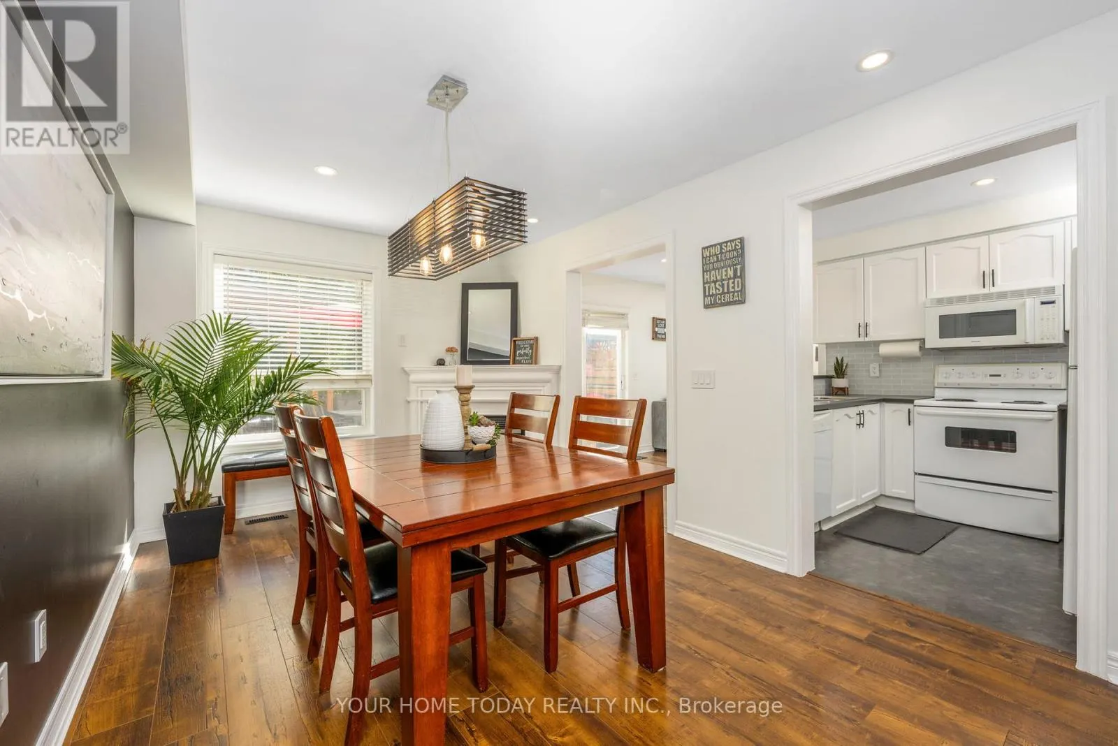 91 MOWAT CRESCENT