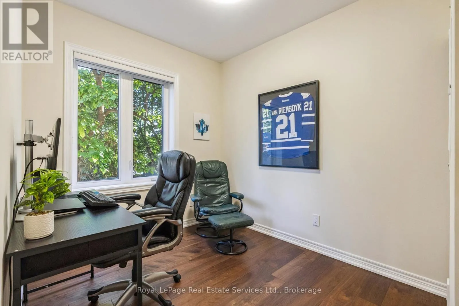 202 - 70 STEWART STREET, #202