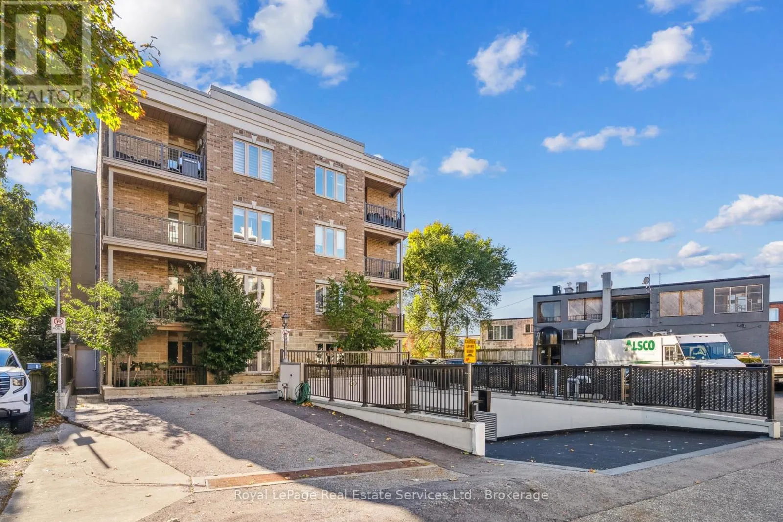 202 - 70 STEWART STREET, #202