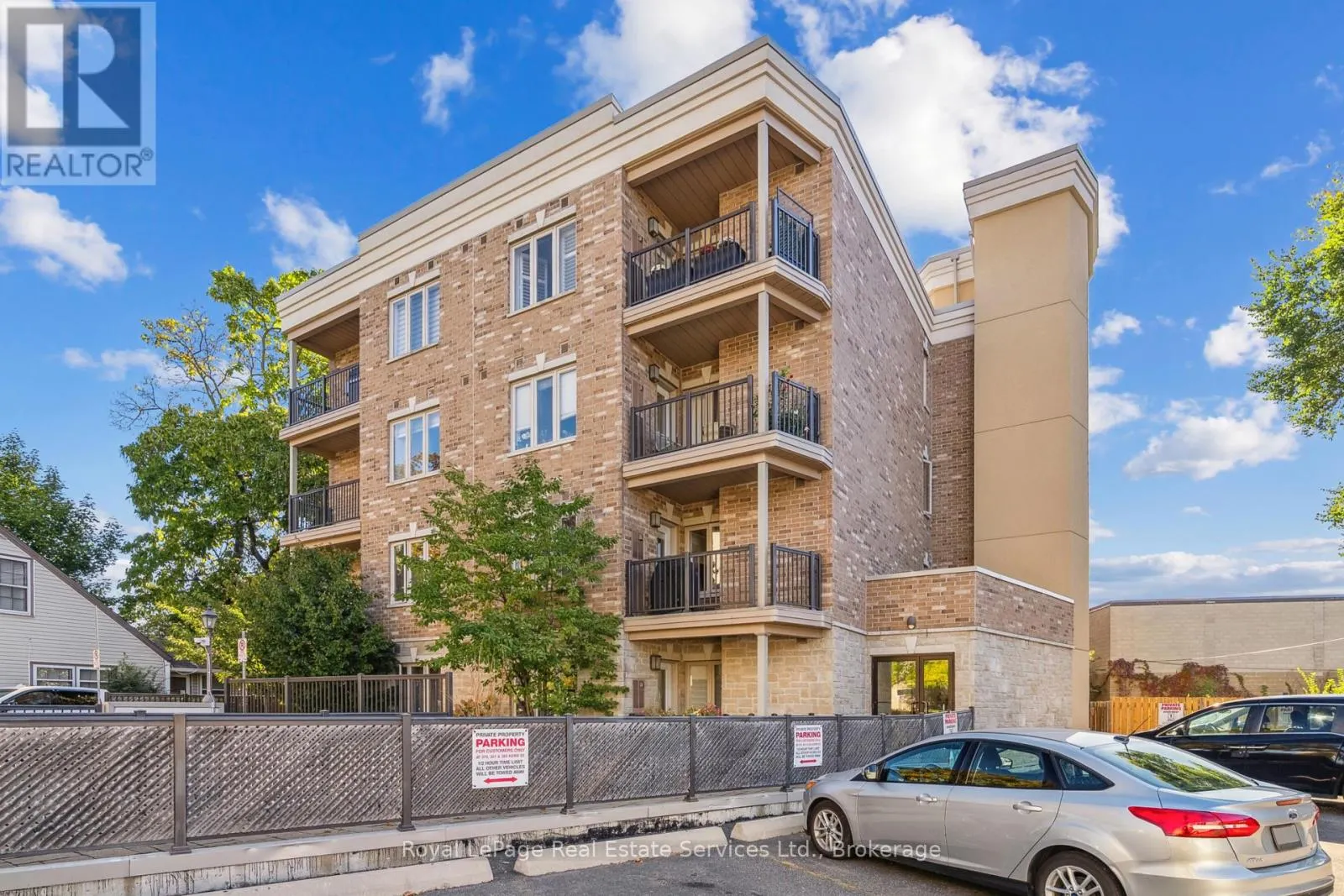 202 - 70 STEWART STREET, #202