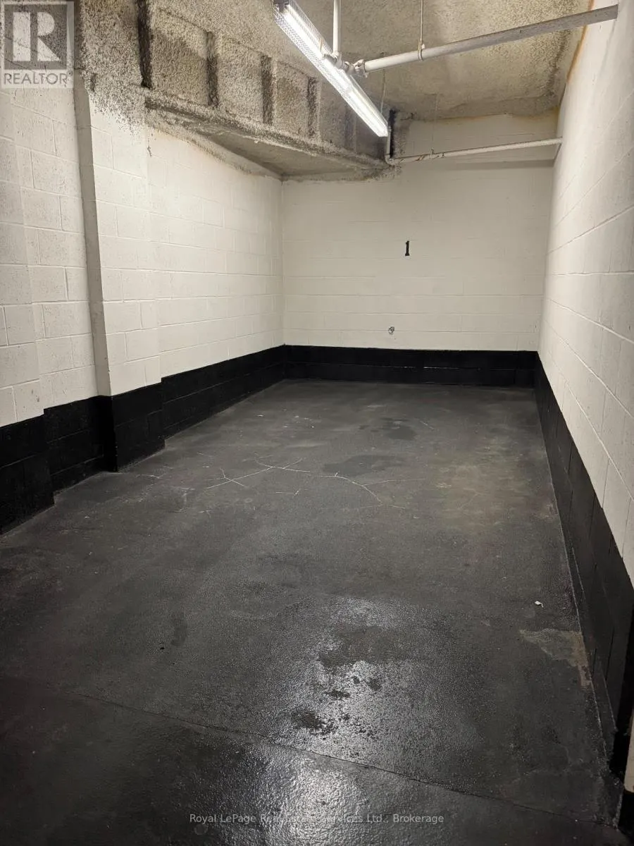 202 - 70 STEWART STREET, #202