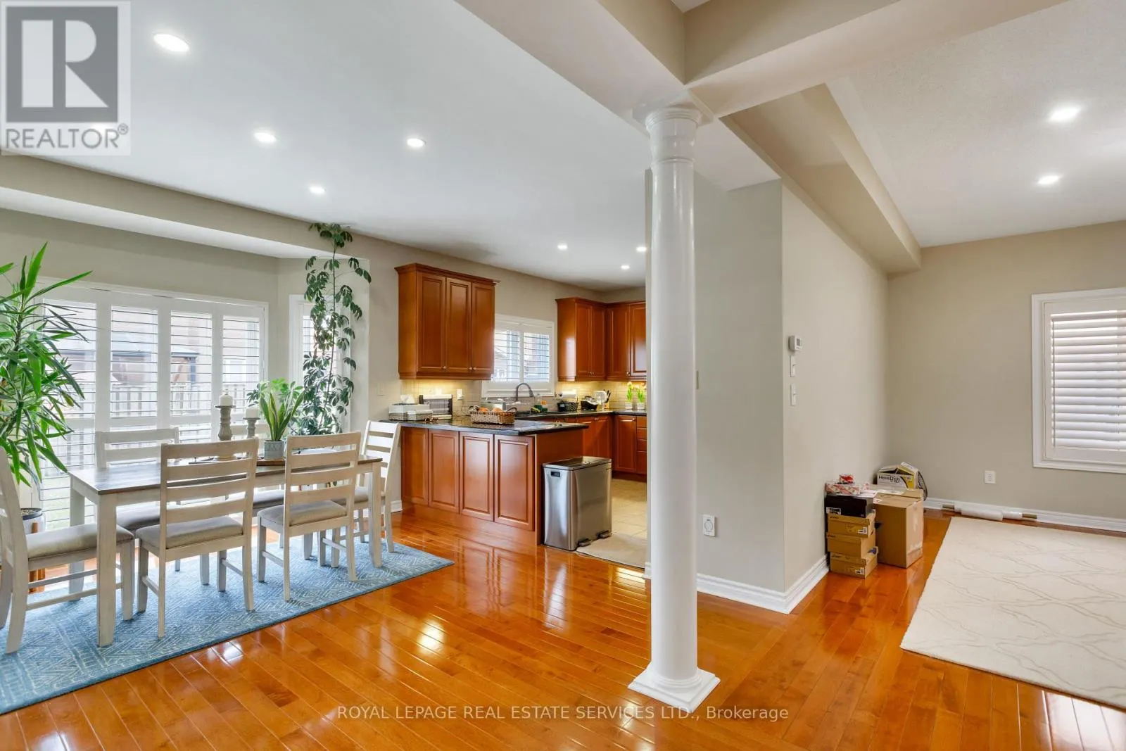 3137 COUNTESS CRESCENT