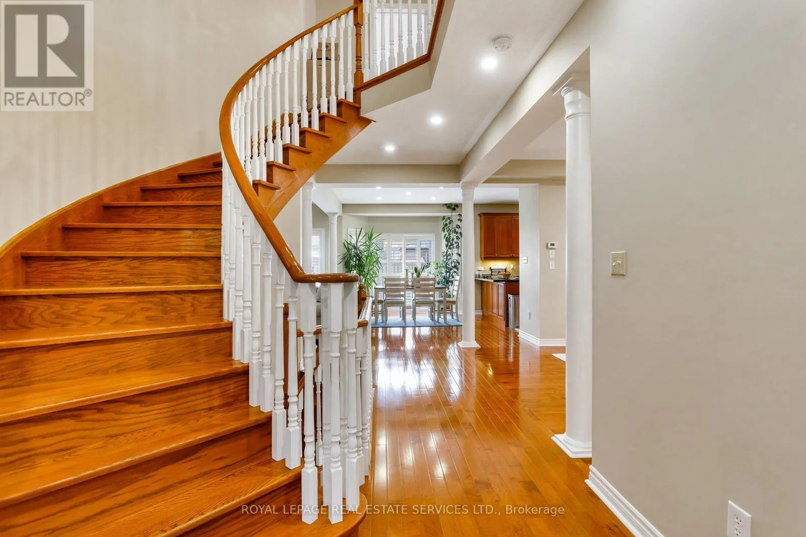 3137 COUNTESS CRESCENT