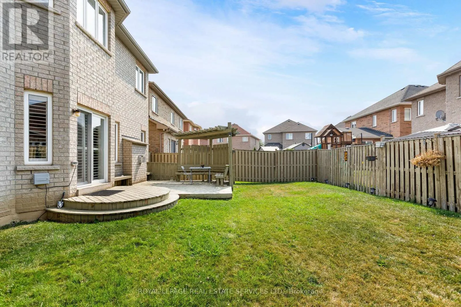 3137 COUNTESS CRESCENT