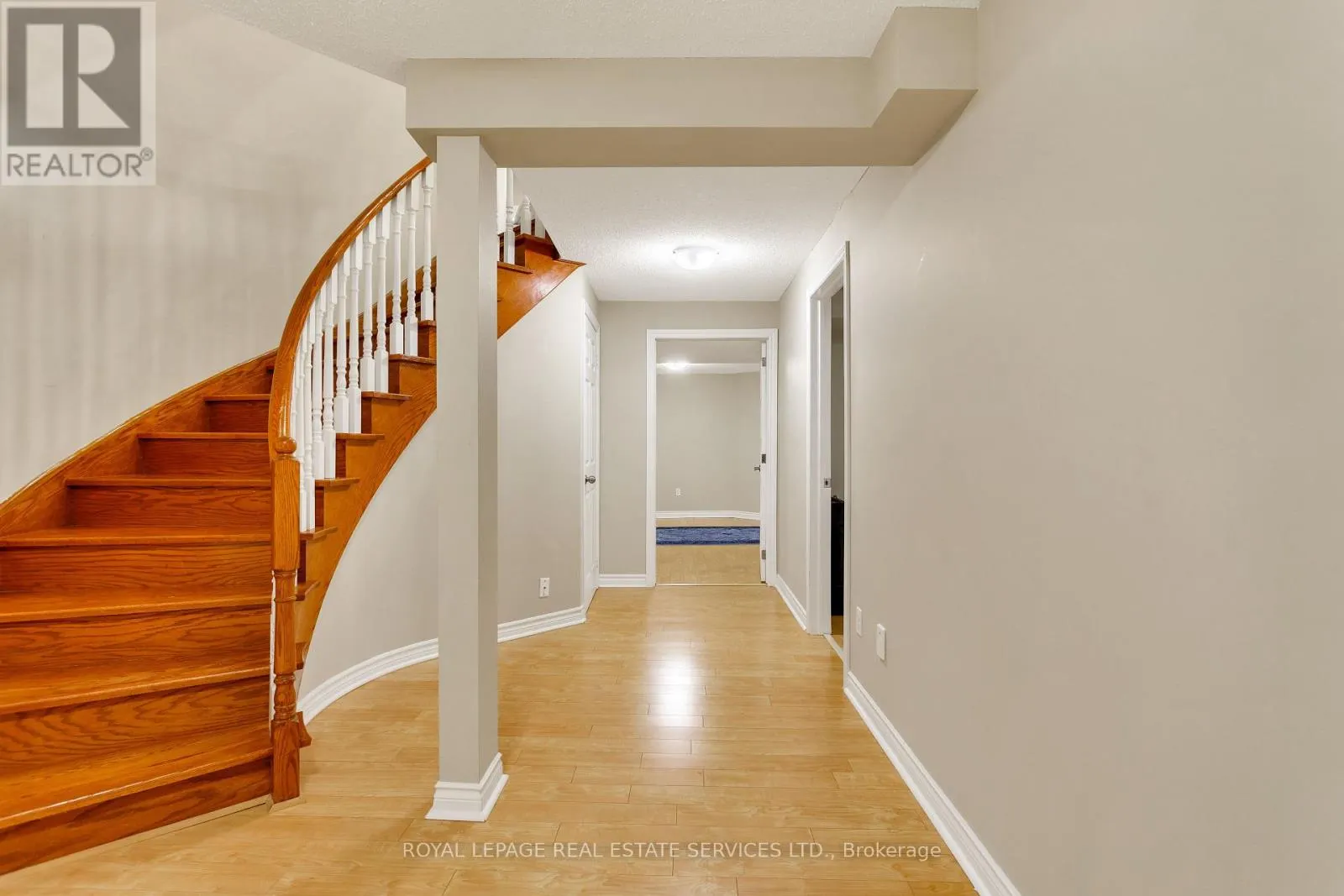 3137 COUNTESS CRESCENT
