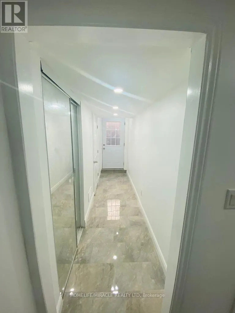 BASEMENT - 766 MILTONBROOK CRESCENT