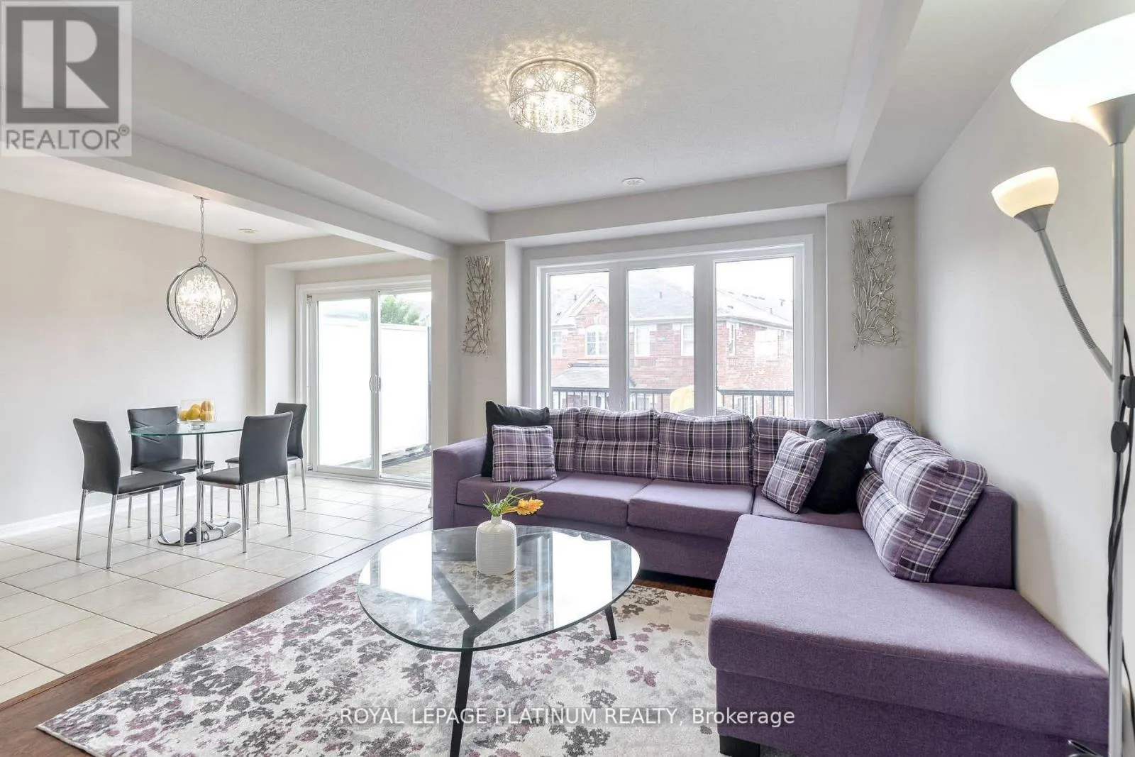 12 GANTON HEIGHTS
