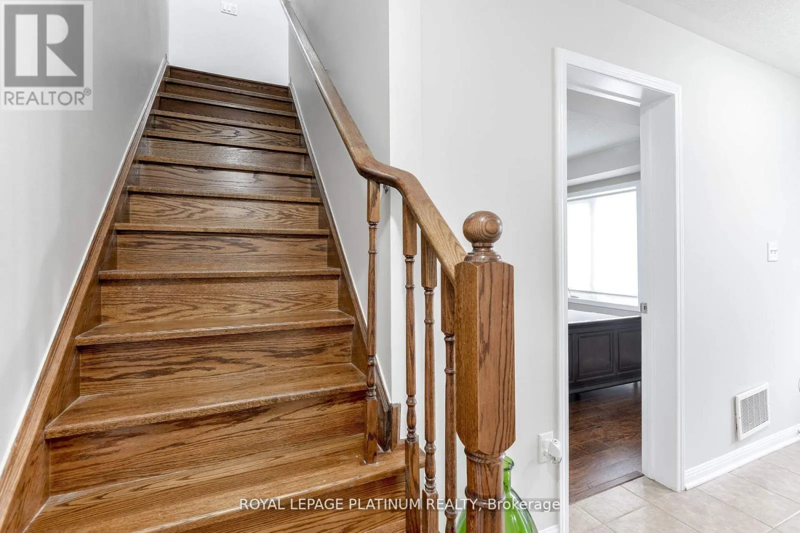 12 GANTON HEIGHTS
