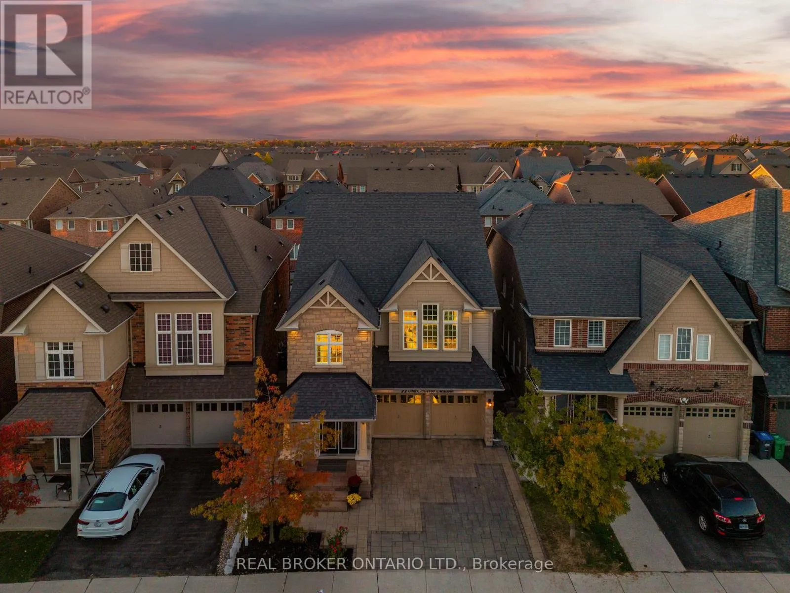 11 MCECHEARN CRESCENT