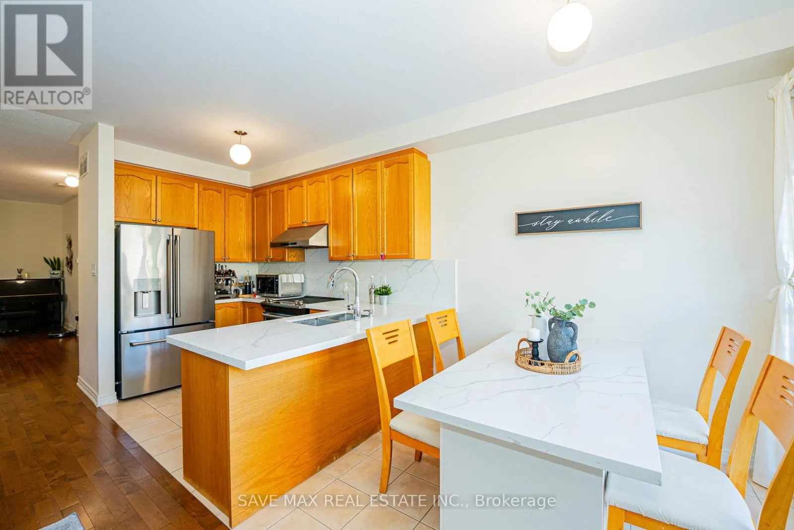 84 ROCKY POINT CRESCENT