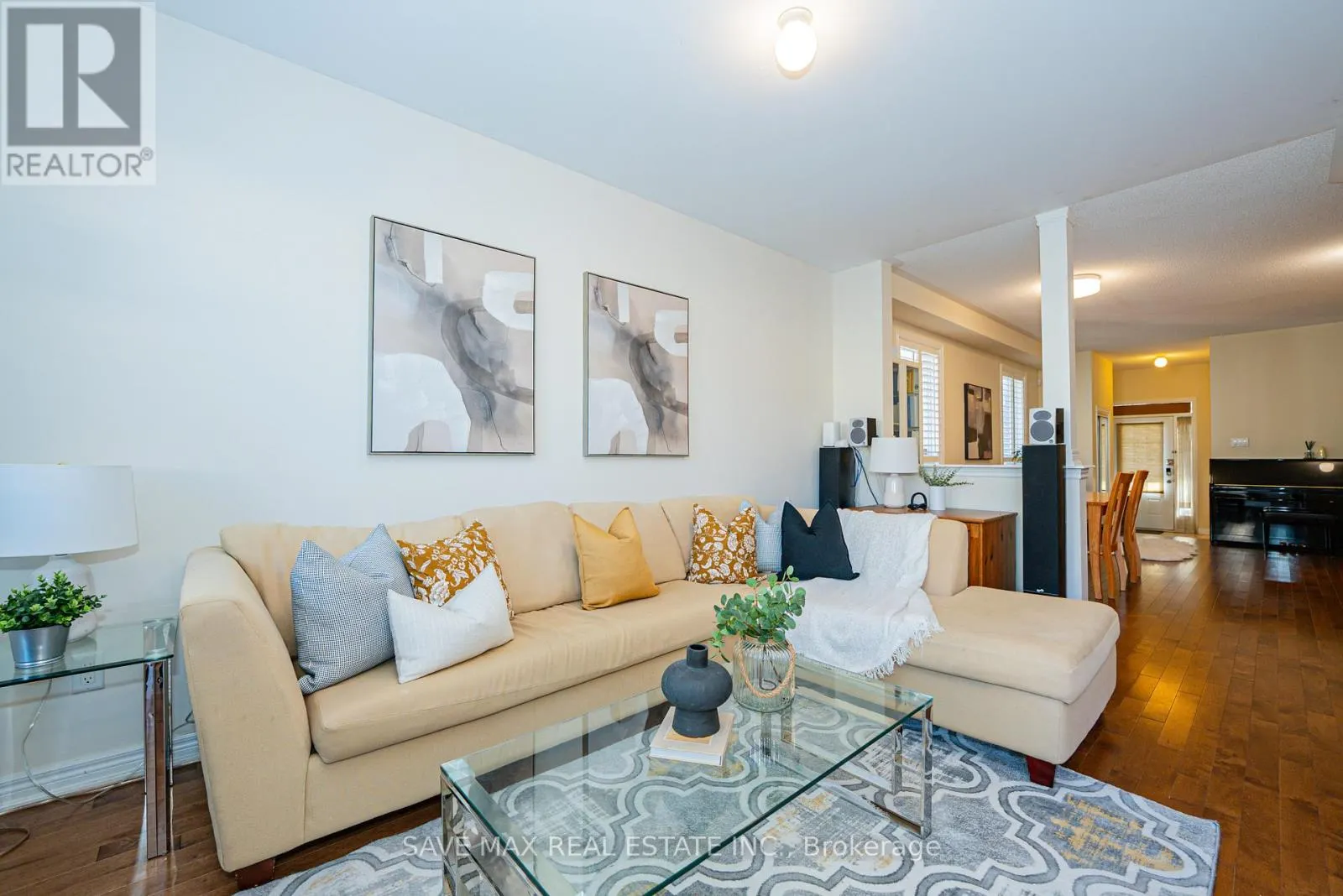 84 ROCKY POINT CRESCENT