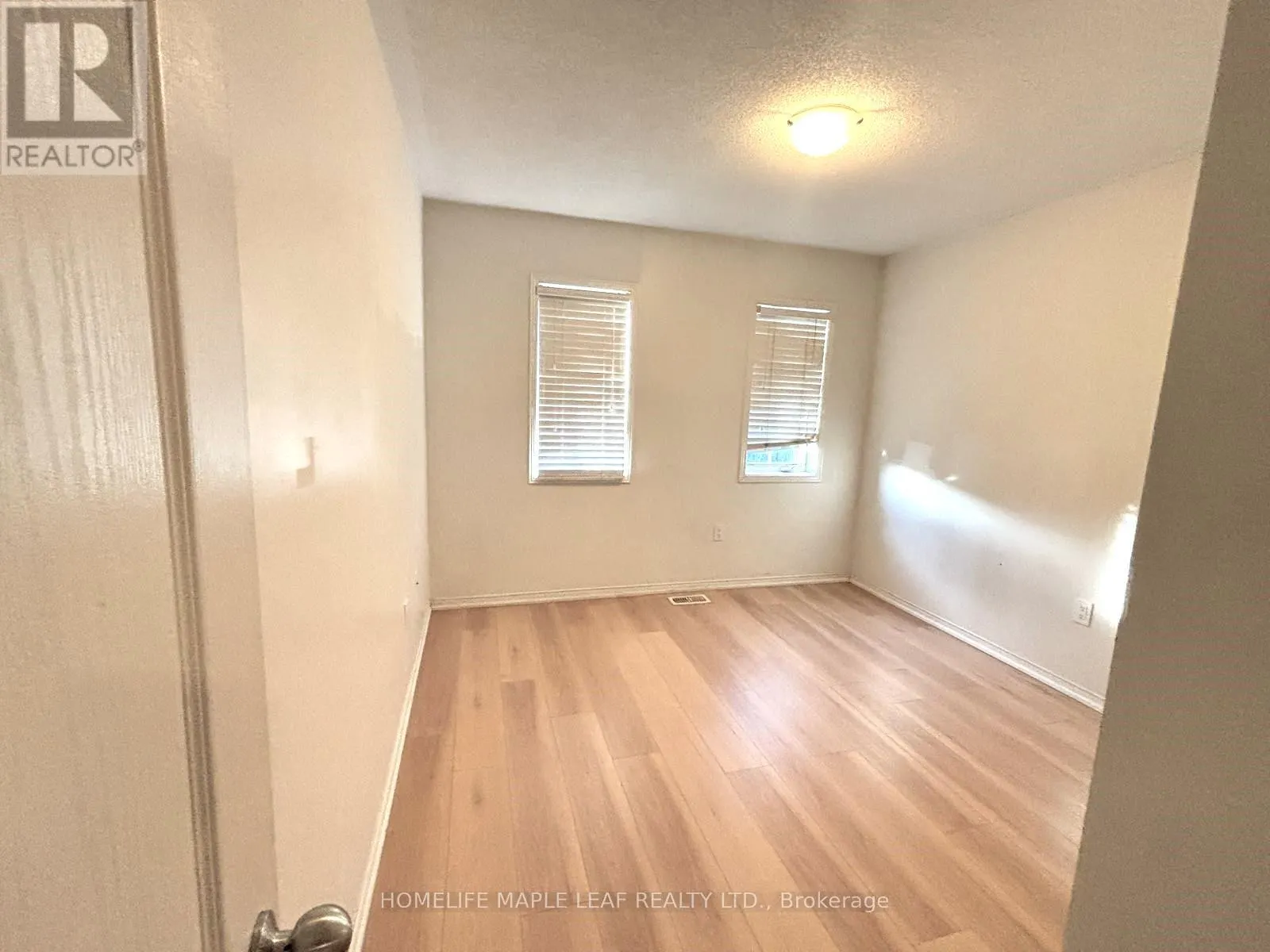 39 SUSSEXVALE DRIVE