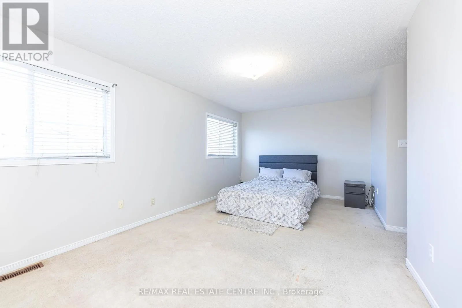 48 ZIA DODDA CRESCENT