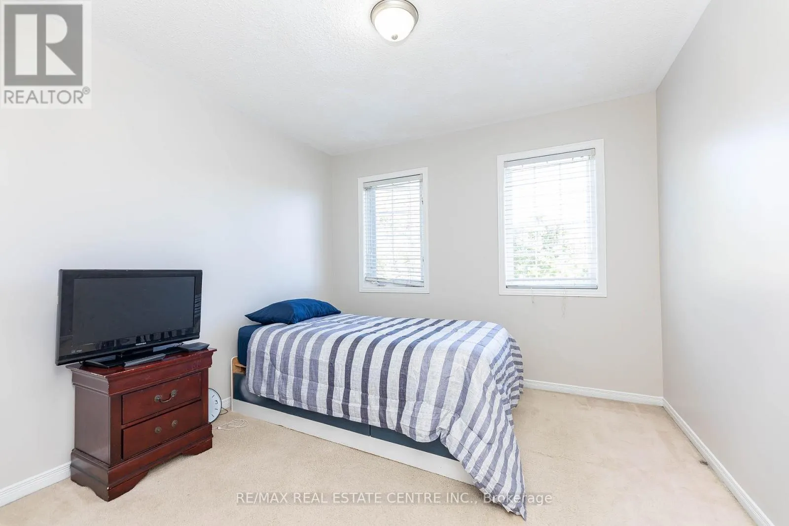 48 ZIA DODDA CRESCENT