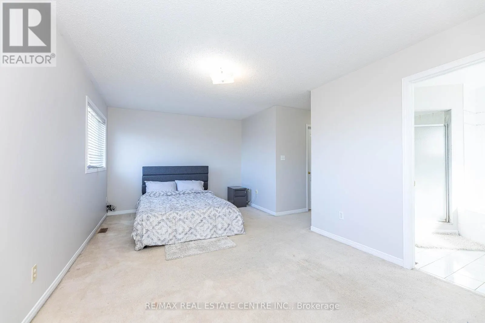48 ZIA DODDA CRESCENT