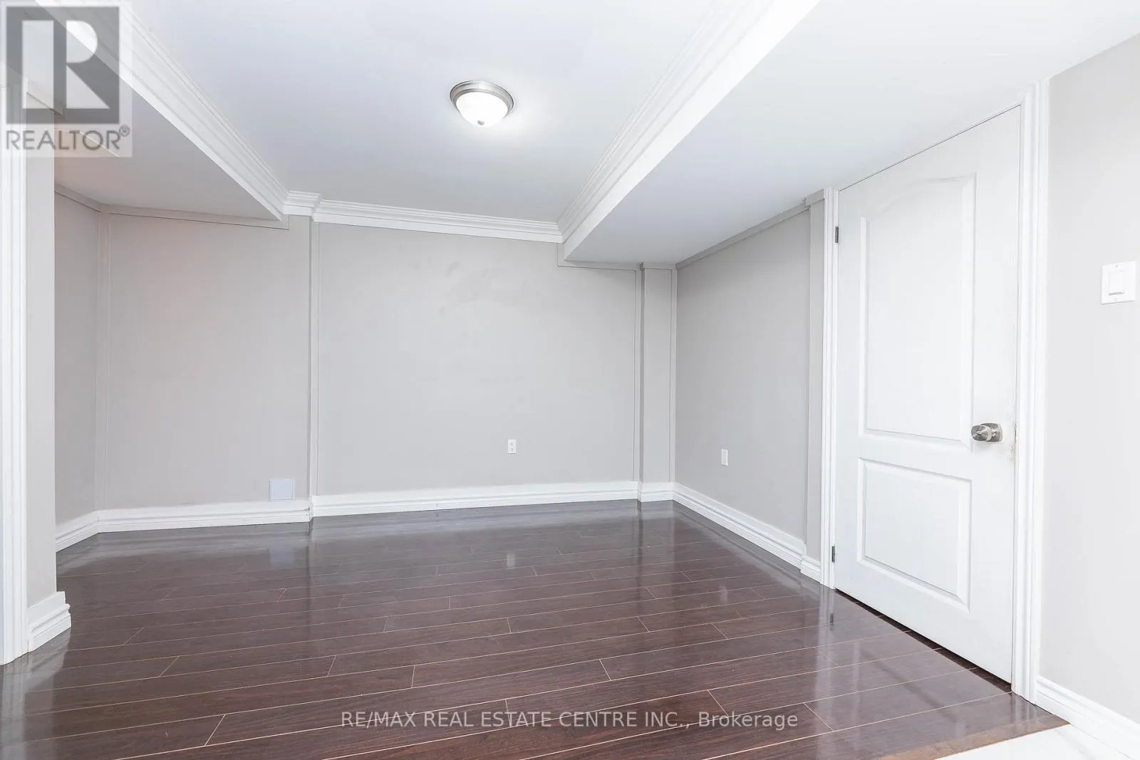 48 ZIA DODDA CRESCENT