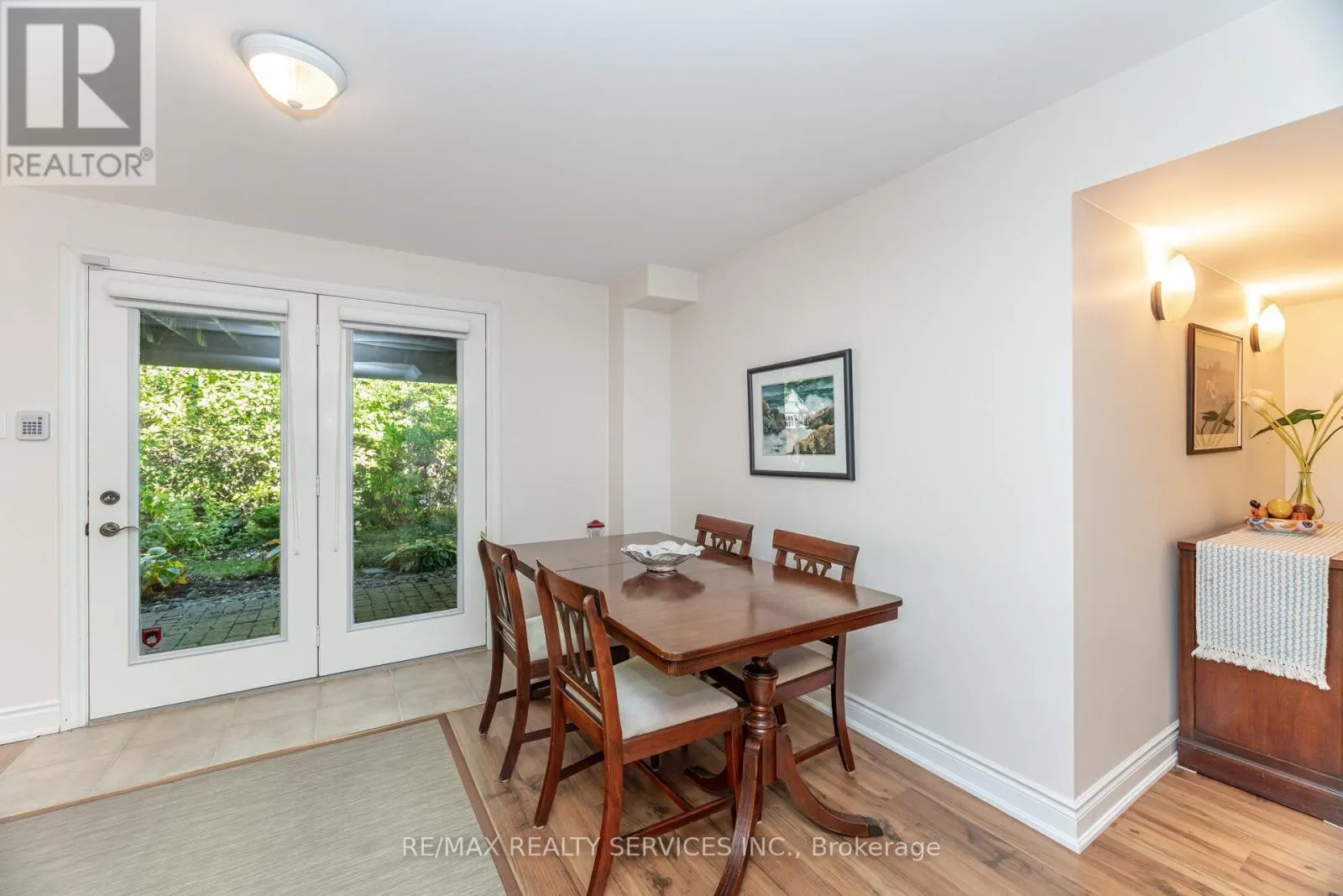 24 PUTNEY ROAD