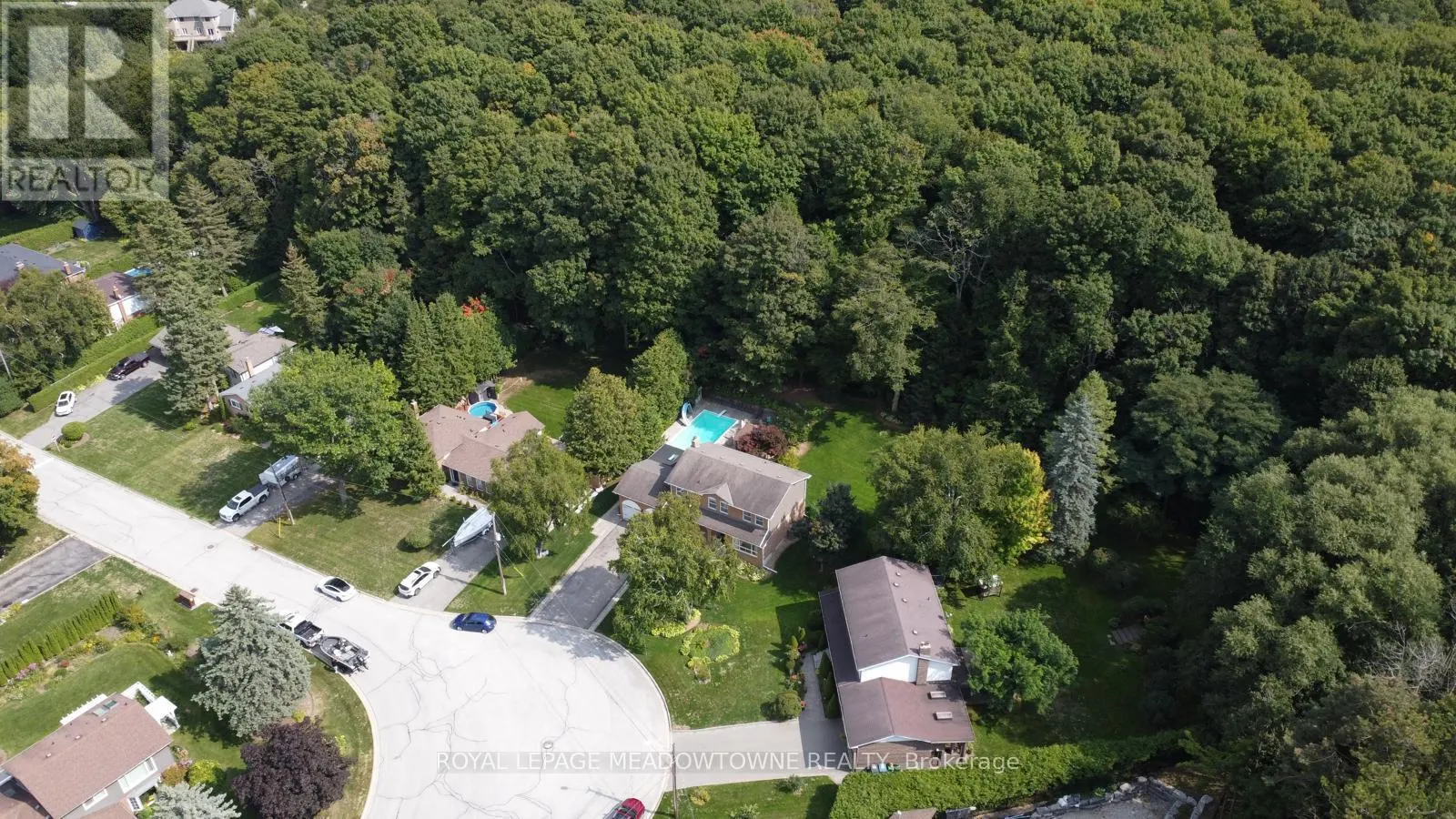 40 HILLTOP DRIVE
