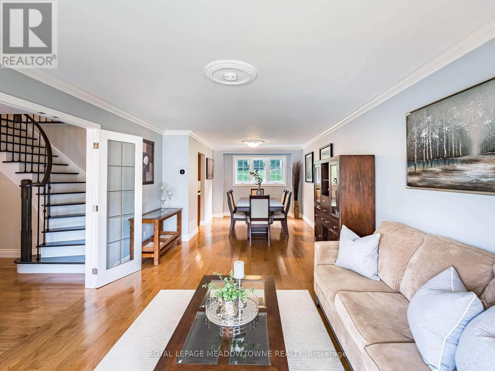 40 HILLTOP DRIVE