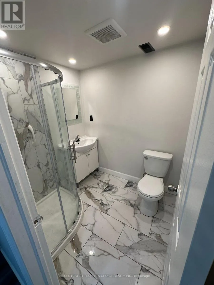 608 THORNWOOD AVENUE