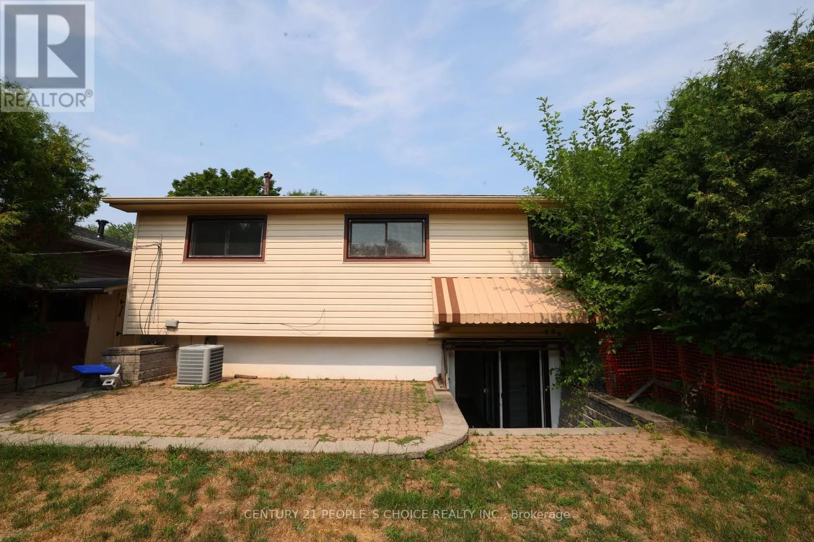 608 THORNWOOD AVENUE