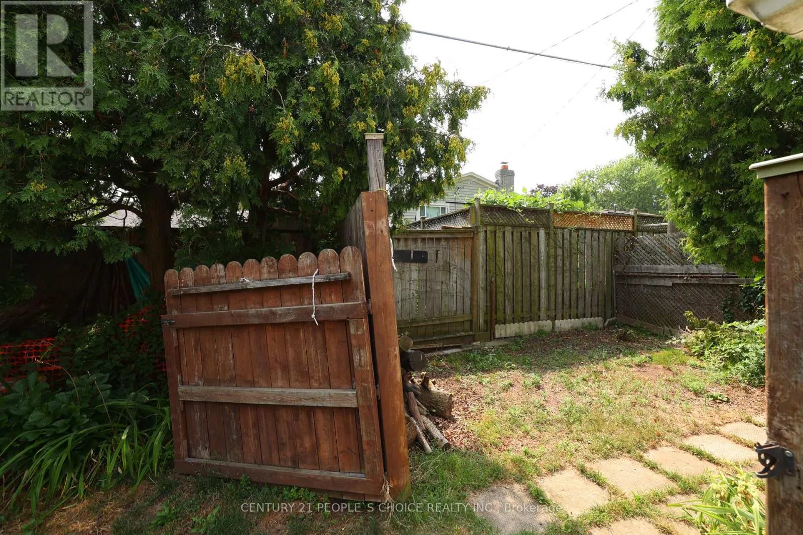 608 THORNWOOD AVENUE