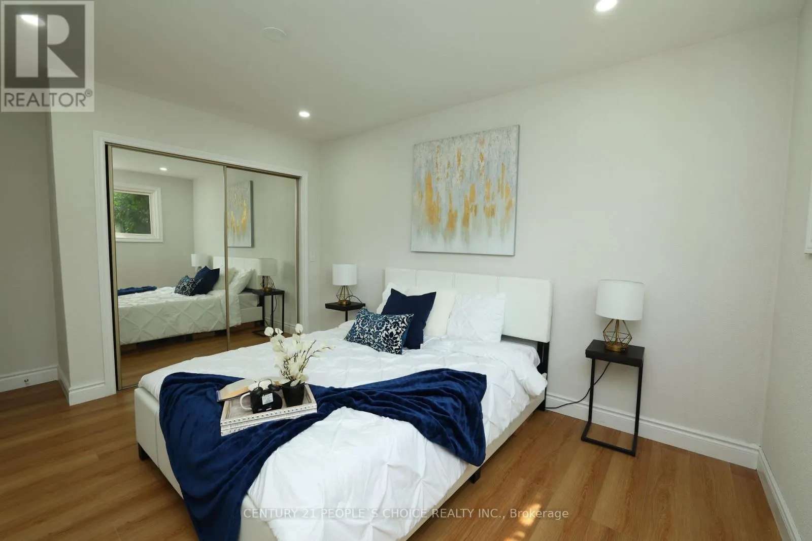 608 THORNWOOD AVENUE